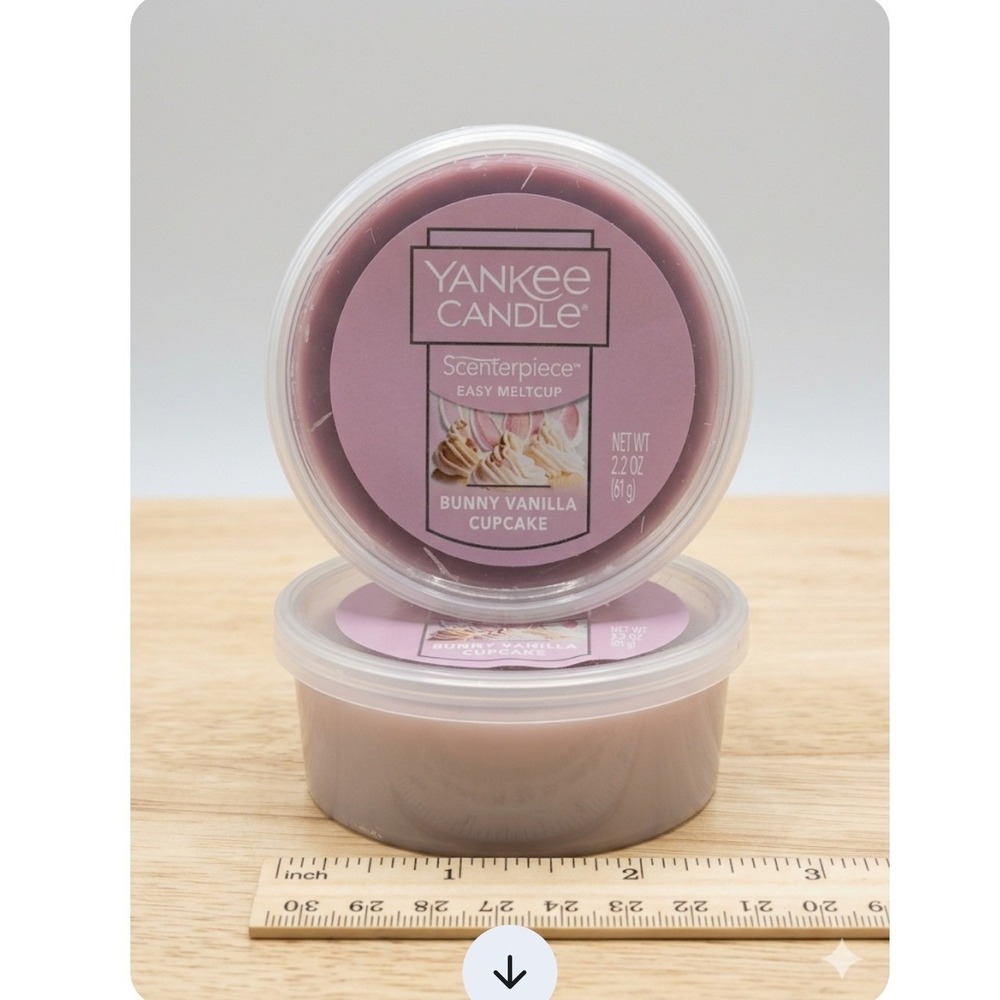 Yankee Candle Bunny Vanilla Cupcake Scenterpiece Easy MeltCup 2.2oz Lot of 2 New